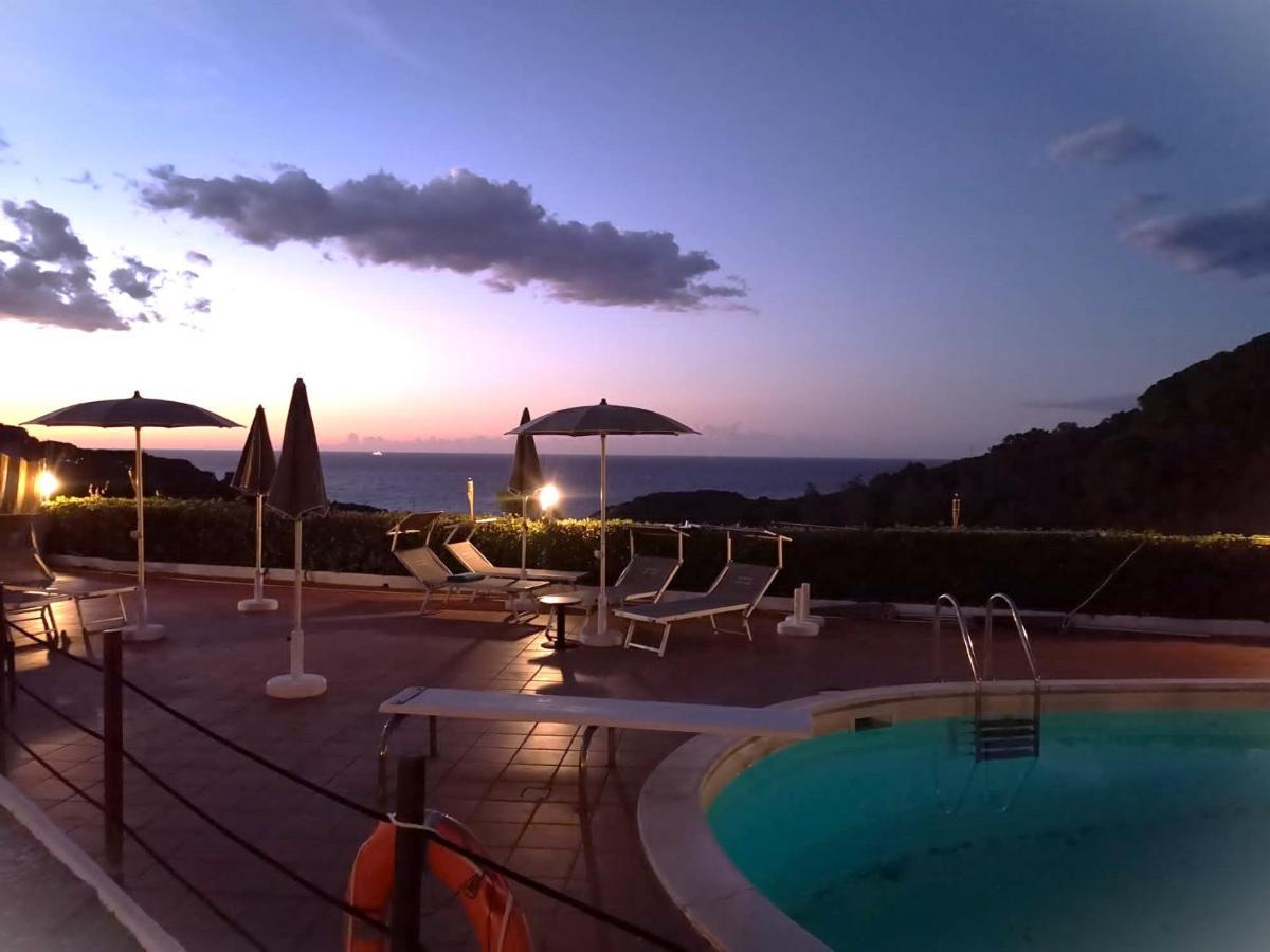 Hotel Horizon Elba ปอร์โตแฟร์ราโย ภายนอก รูปภาพ